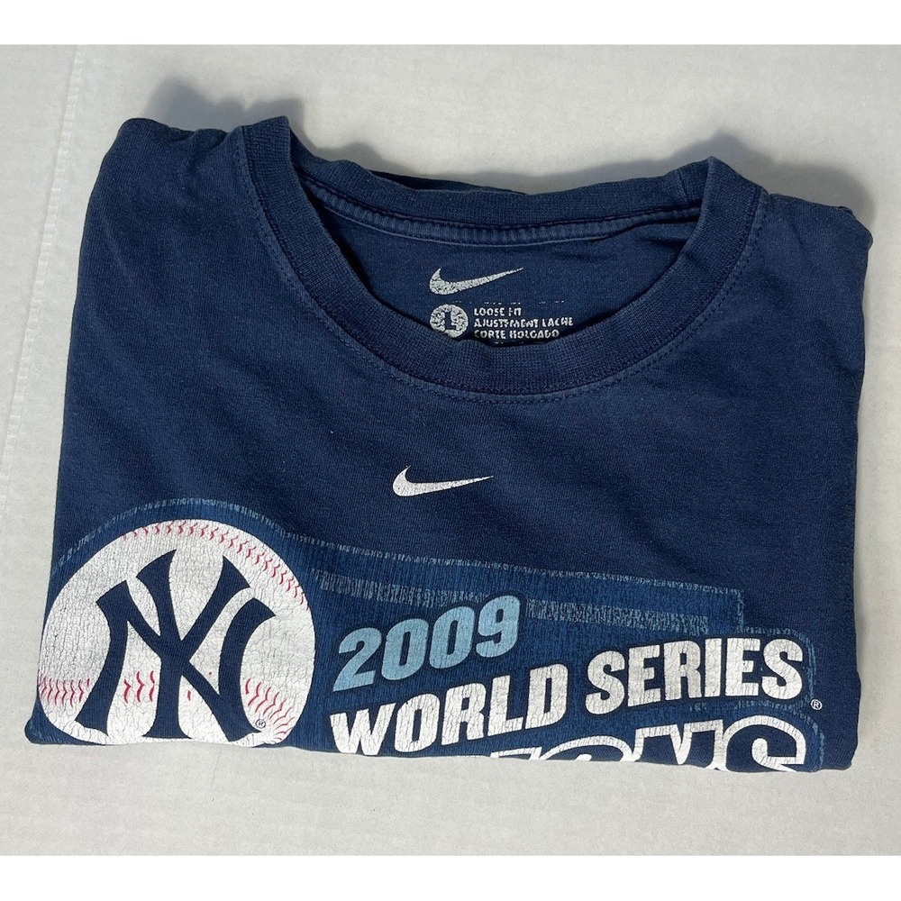 Nike New York Yankees 2009 World Series Champions VINTAGE MLB Shirt Large